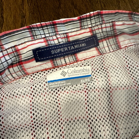 Ohio State Buckeyes Columbia Super Tamiami OmniWick Long Sleeve ButtonDown Shirt - Picture 2 of 5